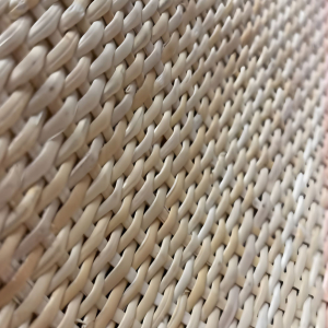 tissage canne en rotin 3 x 3 mm    40 cm